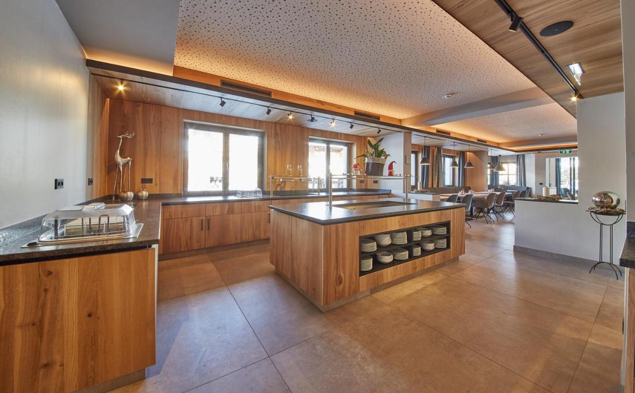 Hotel Gungau Saalbach-Hinterglemm Bagian luar foto